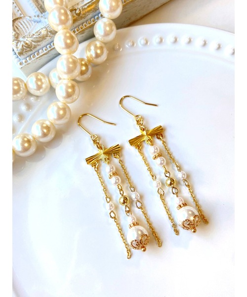 tone(トーン)の「【MUURABBTI】パールのジャラジャラピアス(MA)(ピアス(両耳用)・レディース・ゴールド・FREE)」の2枚目の写真