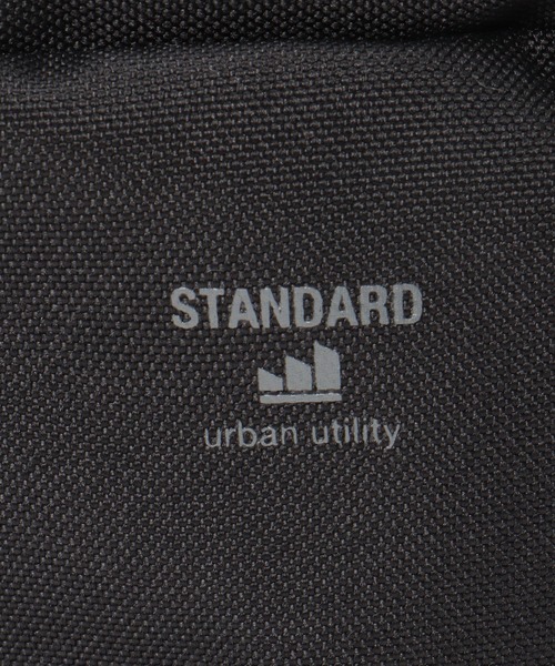 ikka（イッカ）の「撥水デイリーバックパック（バックパック/リュック・メンズ・ブラック/オリーブ・FREE）」の14枚目の写真