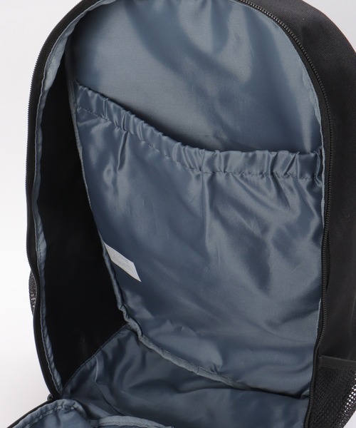 ikka（イッカ）の「撥水デイリーバックパック（バックパック/リュック・メンズ・ブラック/オリーブ・FREE）」の11枚目の写真