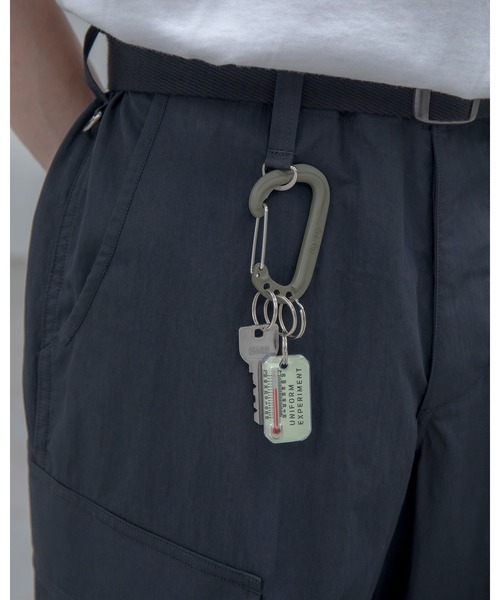 uniform experiment（ユニフォームエクスペリメント）の「LUMAZIP ZIPPERPULL THERMOMETER（キーホルダー・メンズ・ホワイト・FREE）」の2枚目の写真