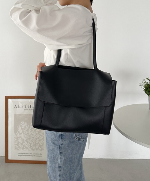 CLEA(クレア)の「【A4サイズ対応】2WAYフラップPUビッグショルダーバッグ(ショルダーバッグ・レディース・ブラウン/ブラック・FREE)」の22枚目の写真