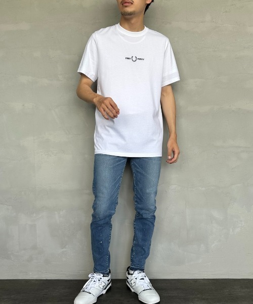 FRED PERRY（フレッドペリー）の「[FRED PERRY/フレッドペリー] ローレルリース刺繍 ショートスリーブTシャツ（Tシャツ/カットソー・レディース・ホワイト/ブラック・S/M/L/XS）」の4枚目の写真