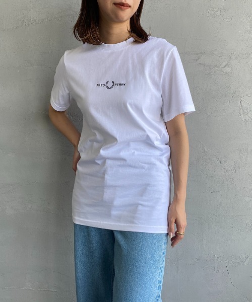 FRED PERRY（フレッドペリー）の「[FRED PERRY/フレッドペリー] ローレルリース刺繍 ショートスリーブTシャツ（Tシャツ/カットソー・レディース・ホワイト/ブラック・S/M/L/XS）」の8枚目の写真