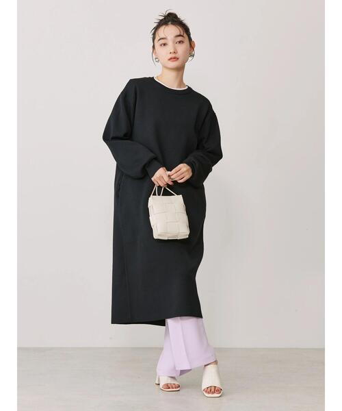 AMERICAN HOLIC(アメリカンホリック)の「エコカルットクルーネックワンピース<エコ・軽い・ニット>(ワンピース・レディース・アイボリー/ブラック・L/M)」の4枚目の写真
