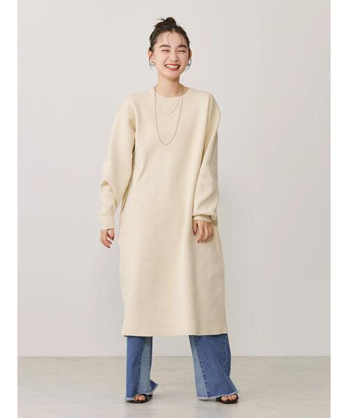 AMERICAN HOLIC(アメリカンホリック)の「エコカルットクルーネックワンピース<エコ・軽い・ニット>(ワンピース・レディース・アイボリー/ブラック・L/M)」の5枚目の写真