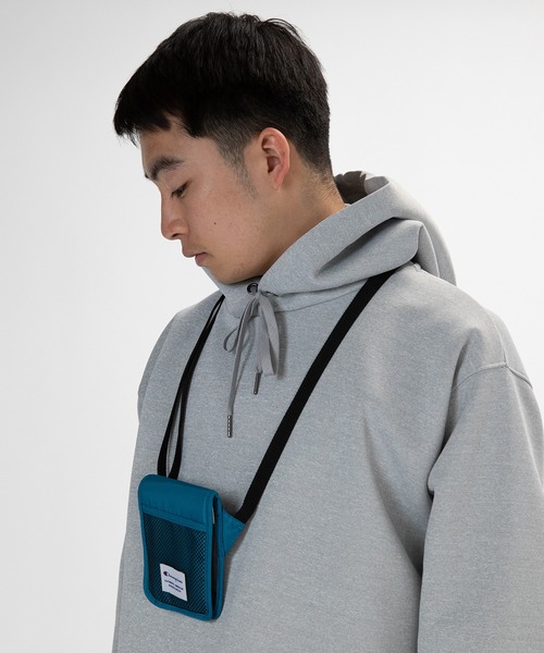 Champion（チャンピオン）の「Champion/チャンピオン ワイオミング ショルダーバッグ カード収納 No.17511（ショルダーバッグ・メンズ・ブルー/ブラック/ベージュ・FREE）」の2枚目の写真