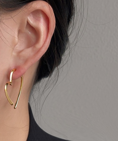 HALEY PESCA（ヘーリーペスカ）の「HALEY PESCA/ペアハートピアス（ピアス（両耳用）・レディース・シルバー/ゴールド・FREE）」の12枚目の写真