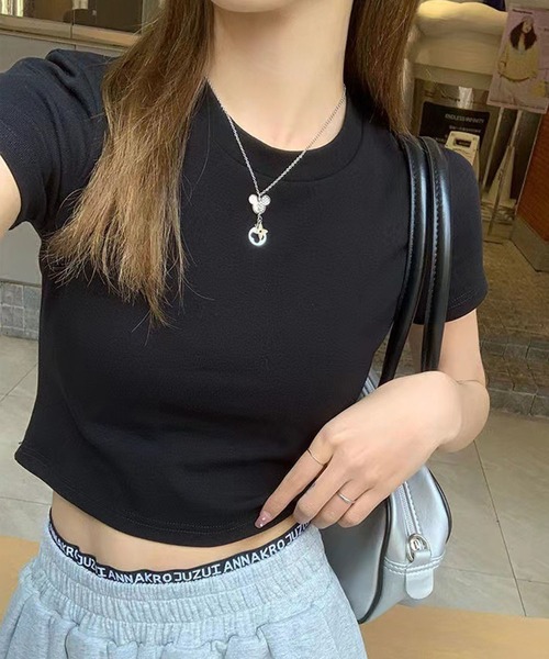GLAMOROUS JANE(グラマラスジェーン)の「クロップド丈ベーシックTシャツ(Tシャツ/カットソー・レディース・ブラック/ホワイト・M)」の15枚目の写真
