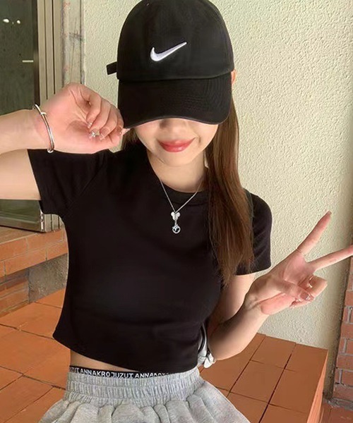 GLAMOROUS JANE(グラマラスジェーン)の「クロップド丈ベーシックTシャツ(Tシャツ/カットソー・レディース・ブラック/ホワイト・M)」の17枚目の写真