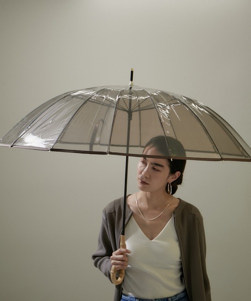 SALON adam et rope'（サロン アダム エ ロペ）の「クリアバンブーアンブレラ（長傘・レディース・ダークブラウン/ブラック系その他・FREE）」の2枚目の写真