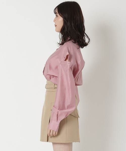 REDYAZEL（レディアゼル）の「オープンショルダーシャツ（シャツ/ブラウス・レディース・オフホワイト/ライトグレー/グリーン/ピンク・FREE）」の6枚目の写真