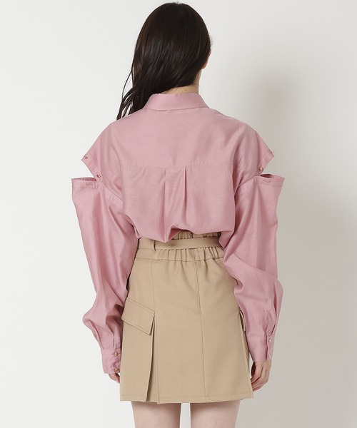 REDYAZEL（レディアゼル）の「オープンショルダーシャツ（シャツ/ブラウス・レディース・オフホワイト/ライトグレー/グリーン/ピンク・FREE）」の7枚目の写真