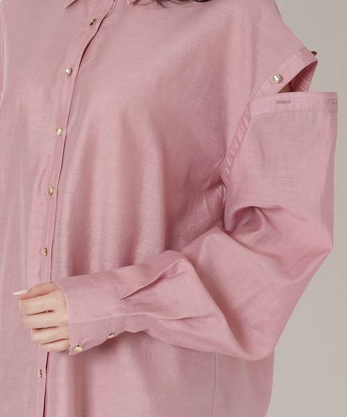 REDYAZEL（レディアゼル）の「オープンショルダーシャツ（シャツ/ブラウス・レディース・オフホワイト/ライトグレー/グリーン/ピンク・FREE）」の11枚目の写真