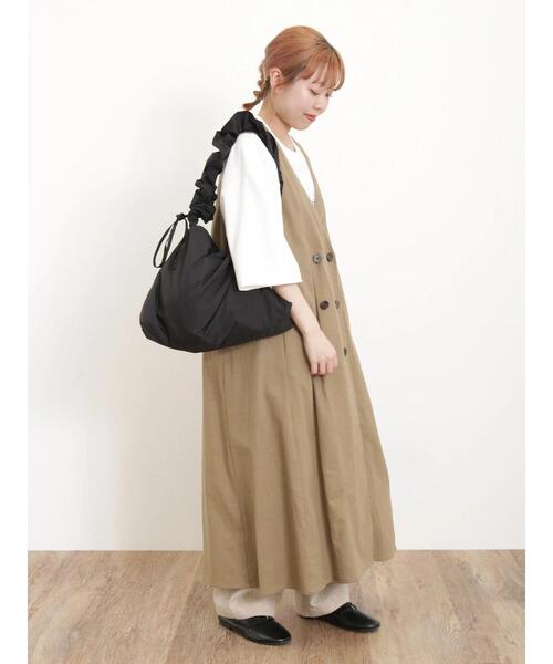 Samansa Mos2（サマンサ モスモス）の「シャーリングナイロンショルダー（ハンドバッグ・レディース・ブラック/キナリ・F）」の8枚目の写真