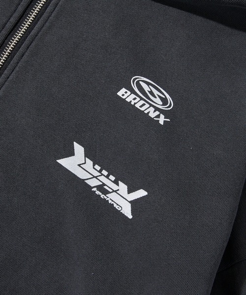 WHO'S WHO gallery（フーズフーギャラリー）の「【KOOKY'N/クーキー】BRONXスウェットマウンテンパーカー（マウンテンパーカー・メンズ・ネイビー/ライトグレー/チャコールグレー・FREE）」の9枚目の写真