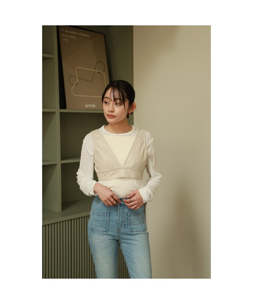 Vicente(ヴィセンテ)の「Sheer cut Tops(Tシャツ/カットソー・レディース・ブラック/ライトピンク/ホワイト・FREE)」の6枚目の写真