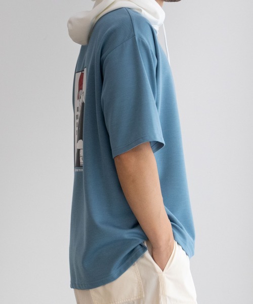 Red Cap Girl(レッドキャプガール)の「ポンチ素材 RED CAP GIRL バックプリント 配色フードTshirt(Tシャツ/カットソー・メンズ・ブラック/グレー/ブルー/ホワイト・M/L)」の17枚目の写真