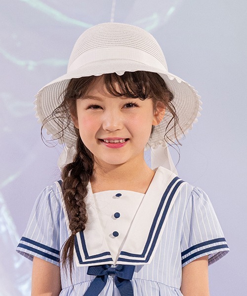 mezzo piano（メゾピアノ）の「リボンつきブレードハット（ハット・キッズ・ホワイト/ライトベージュ・S/M）」の2枚目の写真