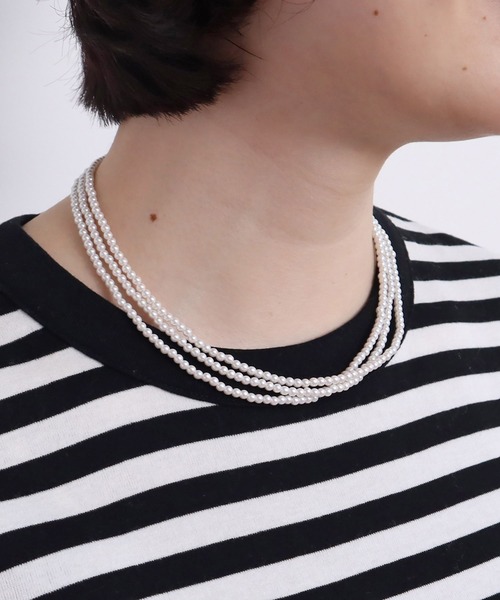Dot&Stripes CHILD WOMAN(ドットアンドストライプス チャイルドウーマン)の「小パール ロングネックレス(ネックレス・レディース・キナリ・FREE)」の2枚目の写真