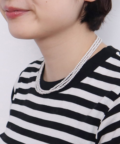 Dot&Stripes CHILD WOMAN(ドットアンドストライプス チャイルドウーマン)の「小パール ロングネックレス(ネックレス・レディース・キナリ・FREE)」の4枚目の写真