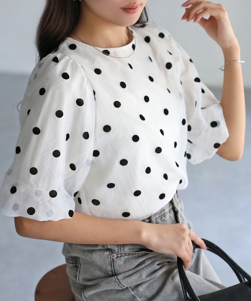Riberry(リベリー)の「オーガンジー半袖ブラウス【フロッキードット/無地】(シャツ/ブラウス・レディース・オフホワイト/ホワイト×ブラック/ブラック/ブラック×ブラック・FREE)」の7枚目の写真