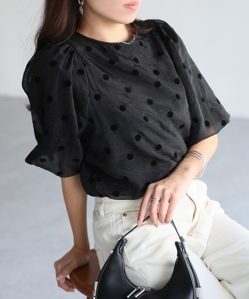 Riberry(リベリー)の「オーガンジー半袖ブラウス【フロッキードット/無地】(シャツ/ブラウス・レディース・オフホワイト/ホワイト×ブラック/ブラック/ブラック×ブラック・FREE)」の13枚目の写真