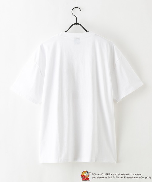 Tom&Jerry(トムアンドジェリー)の「【TOM AND JERRY/トムとジェリー】オリジナルデザインTシャツ ジェリー タフィー ドロップショルダー ビッグシルエット ユニセックス(Tシャツ/カットソー・メンズ・ブルー系その他2/グリーン系その他/ベージュ系その他2/ホワイト系その他/ホワイト系その他2/ベージュ系その他・X-LARGE/LARGE/MEDIUM/SMALL)」の10枚目の写真
