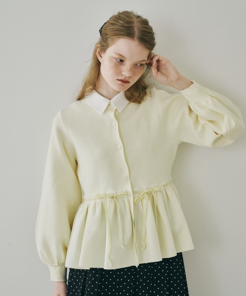 idem（イデム）の「velours ribbon peplum cardigan / リボンペプラム