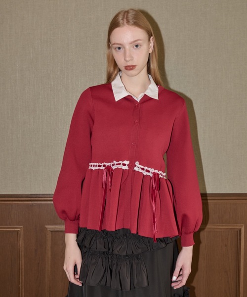 idem(イデム)の「velours ribbon peplum cardigan / リボンペプラムカーディガン(カーディガン/ボレロ・レディース・レッド/ネイビー/アイボリー/グレー・FREE)」の13枚目の写真