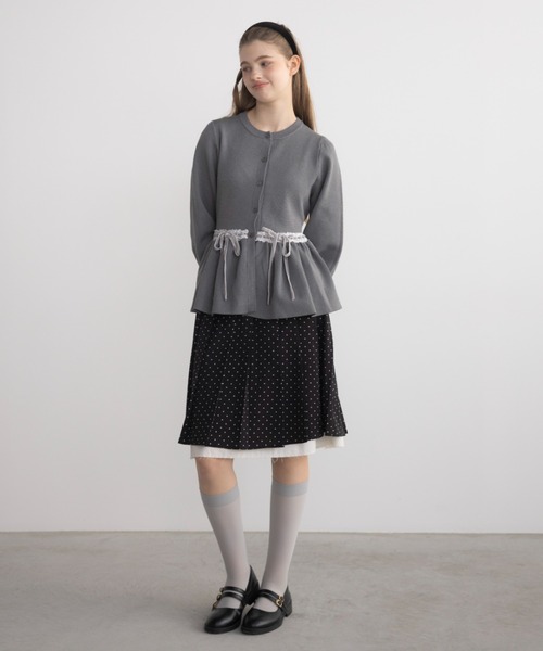 idem（イデム）の「velours ribbon peplum cardigan / リボンペプラムカーディガン（カーディガン/ボレロ・レディース・レッド/ネイビー/アイボリー/グレー・FREE）」の21枚目の写真