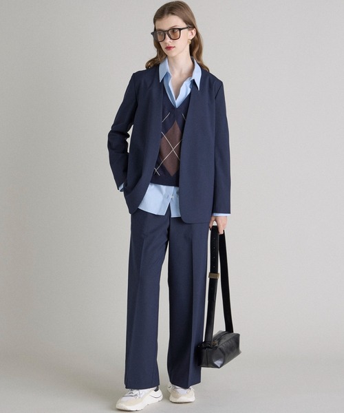 INED CLARO（イネドクラロ）の「クロップドニットベスト（ニット/セーター・レディース・エメラルドブルー/ブラウン/ネイビー/パープル・フリー）」の7枚目の写真