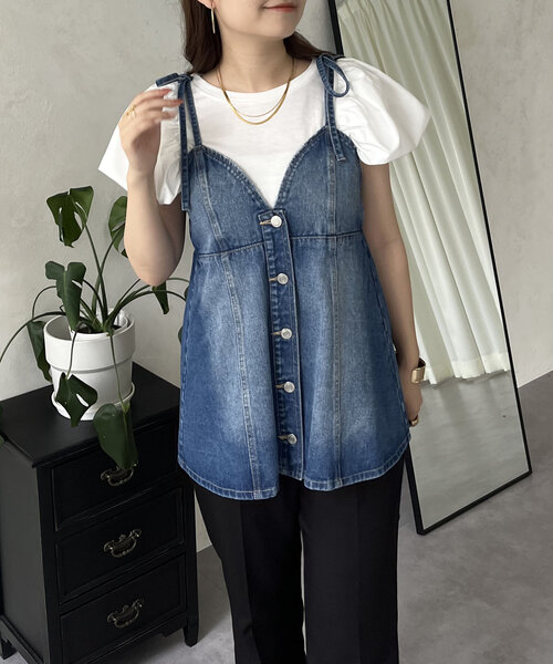 prose verse（プロズヴェール）の「肩リボンフロントボタンデニムペプラムビスチェ（キャミソール・レディース・ブルー・MEDIUM/LARGE）」の2枚目の写真