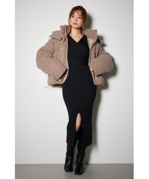 rienda（リエンダ）の「フード付きショートボアダウンジャケット（ダウンジャケット/コート・レディース・ベージュ/ホワイト・SMALL/MEDIUM）」の20枚目の写真