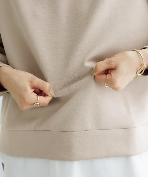 nissen(ニッセン)の「なめらかポンチ素材 サイドジップパーカー(パーカー・レディース・ブラック/モカ/グレイッシュブルー/グリーン系/チャコールグレー/グレイッシュベージュ・S/M/L/LL)」の7枚目の写真