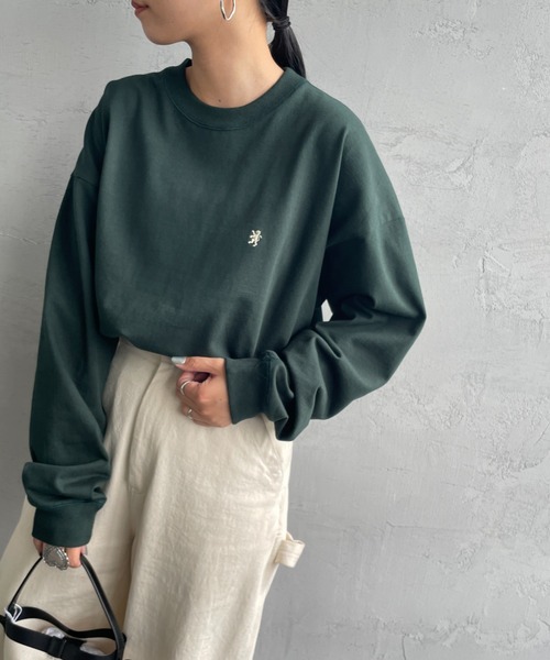 GYMPHLEX（ジムフレックス）の「[GYMPHLEX/ジムフレックス] ワンポイント刺繍ロゴ クルーネックロンT（Tシャツ/カットソー・レディース・ブラック/ダークグリーン/グレー/キナリ/ライトグレー・M/L/S）」の5枚目の写真