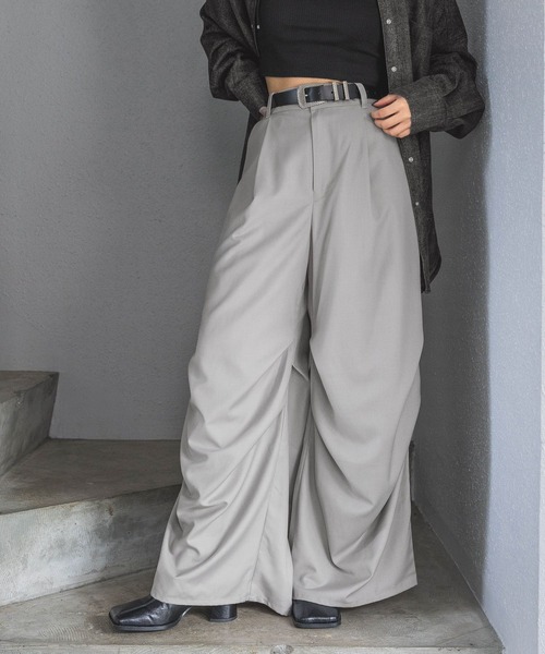 PAGEBOY（ページボーイ）の「リベットタックパンツ（その他パンツ・レディース・グレー/ブラック/ブラウン・FREE）」の3枚目の写真