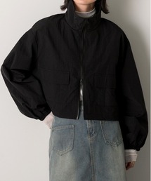 ad thie（アドティエ）の「スタンドカラー ナイロン ショート丈ブルゾン（ブルゾン）」