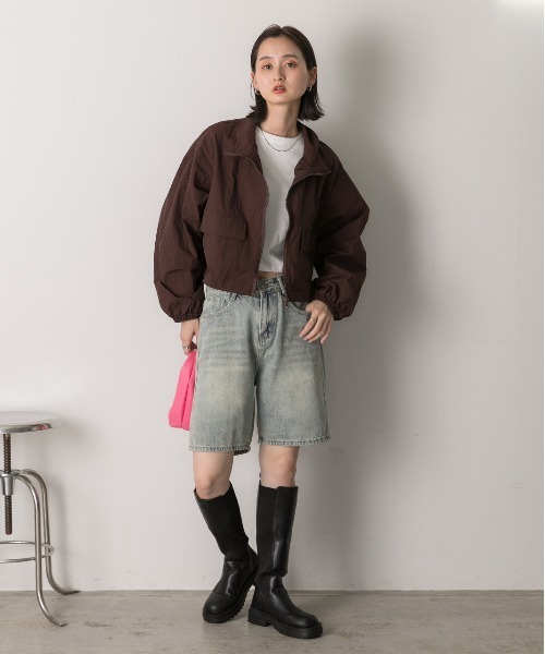 ad thie(アドティエ)の「スタンドカラー ナイロン ショート丈ブルゾン(ブルゾン・レディース・アイボリー/チョコ/カーキ/ブラック/ベージュ・FREE)」の13枚目の写真