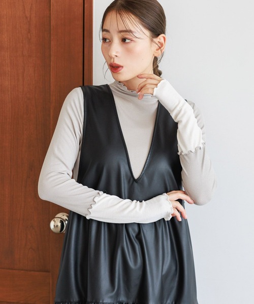 LAKOLE（ラコレ）の「メローエッジタートルプルオーバー / 141186（Tシャツ/カットソー・レディース・ブラック/アイボリー/ブラック系8/ピンク/サンドグレー・SMALL/MEDIUM）」の4枚目の写真