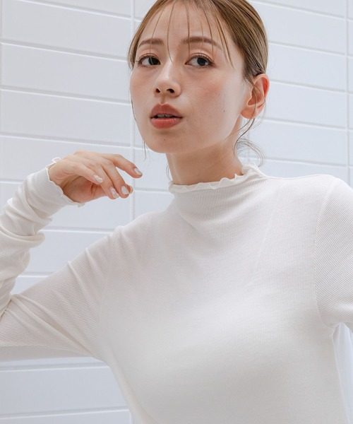 LAKOLE（ラコレ）の「メローエッジタートルプルオーバー / 141186（Tシャツ/カットソー・レディース・ブラック/アイボリー/ブラック系8/ピンク/サンドグレー・SMALL/MEDIUM）」の20枚目の写真