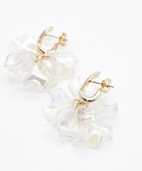 ciite'(シーテ)の「ドロップハナビラピアス (両耳用)(ピアス(両耳用)・レディース・アイボリー/ホワイト/ネイビー・FREE)」の12枚目の写真