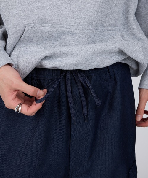 ROOT THREE（ルートスリー）の「【ROOT THREE】ポリツイル ワイドカーゴパンツ（カーゴパンツ・メンズ・ブラウン/グレー/ネイビー/ブラック・M/S/LL/L）」の13枚目の写真