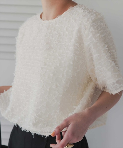 titivate（ティティベイト）の「バックゴールド釦ジャガードトップス（Tシャツ/カットソー・レディース・ブラック/アイボリー・S/L/M）」の6枚目の写真