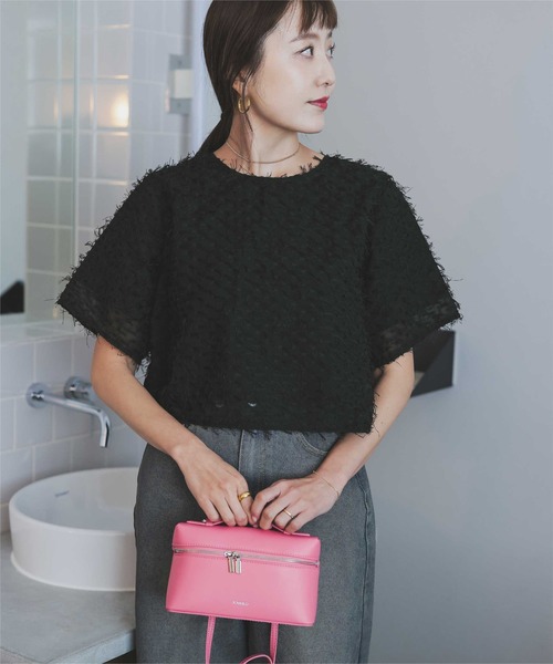 titivate（ティティベイト）の「バックゴールド釦ジャガードトップス（Tシャツ/カットソー・レディース・ブラック/アイボリー・S/L/M）」の11枚目の写真