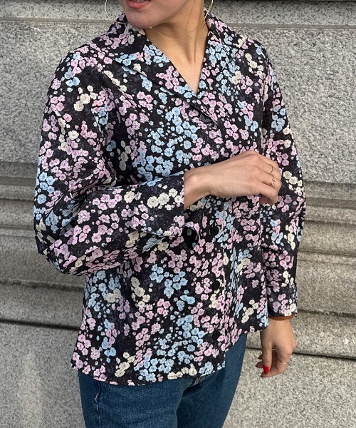 JENNE(ジェンヌ)の「JENNEオードリーフラワーブラウス(その他トップス・レディース・ホワイト/ブラック・LARGE/MEDIUM/SMALL)」の19枚目の写真