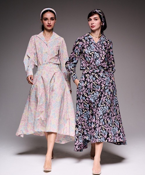 JENNE(ジェンヌ)の「JENNEオードリーフラワーブラウス(その他トップス・レディース・ホワイト/ブラック・LARGE/MEDIUM/SMALL)」の10枚目の写真