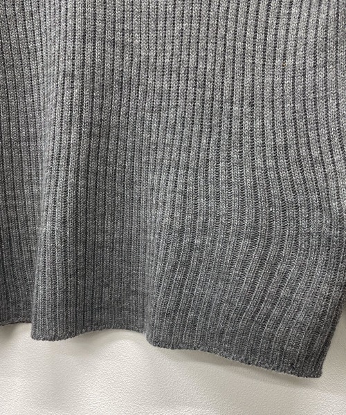 Futier land（フューティアランド）の「1枚主役モテかわ映え。ボートネックバルーン袖ニットプルオーバー（ニット/セーター・レディース・アイボリー/レッド/グリーン/杢グレー/グレイッシュベージュ/ブラック・FREE/LARGE/X-LARGE）」の21枚目の写真