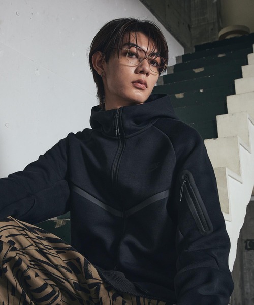 セットアップ対応商品》ナイキ テック メンズ フルジップ ウィンド