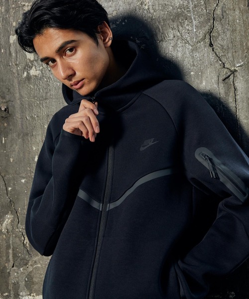 セットアップ対応商品》ナイキ テック メンズ フルジップ ウィンド