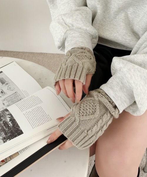 セール】ケーブルニット アームウォーマー（アームカバー）｜TREOVER